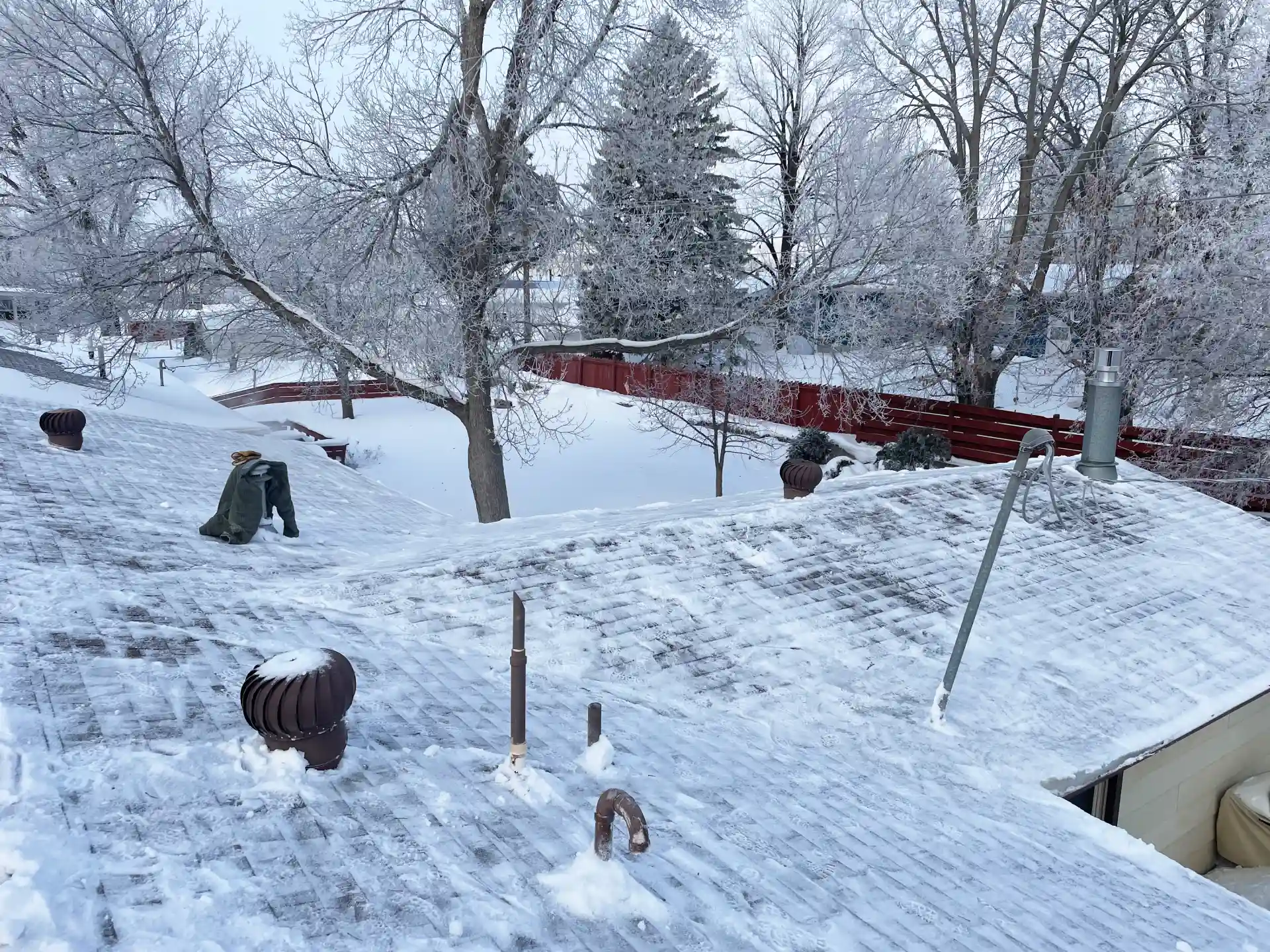 Delaware roof snow removal