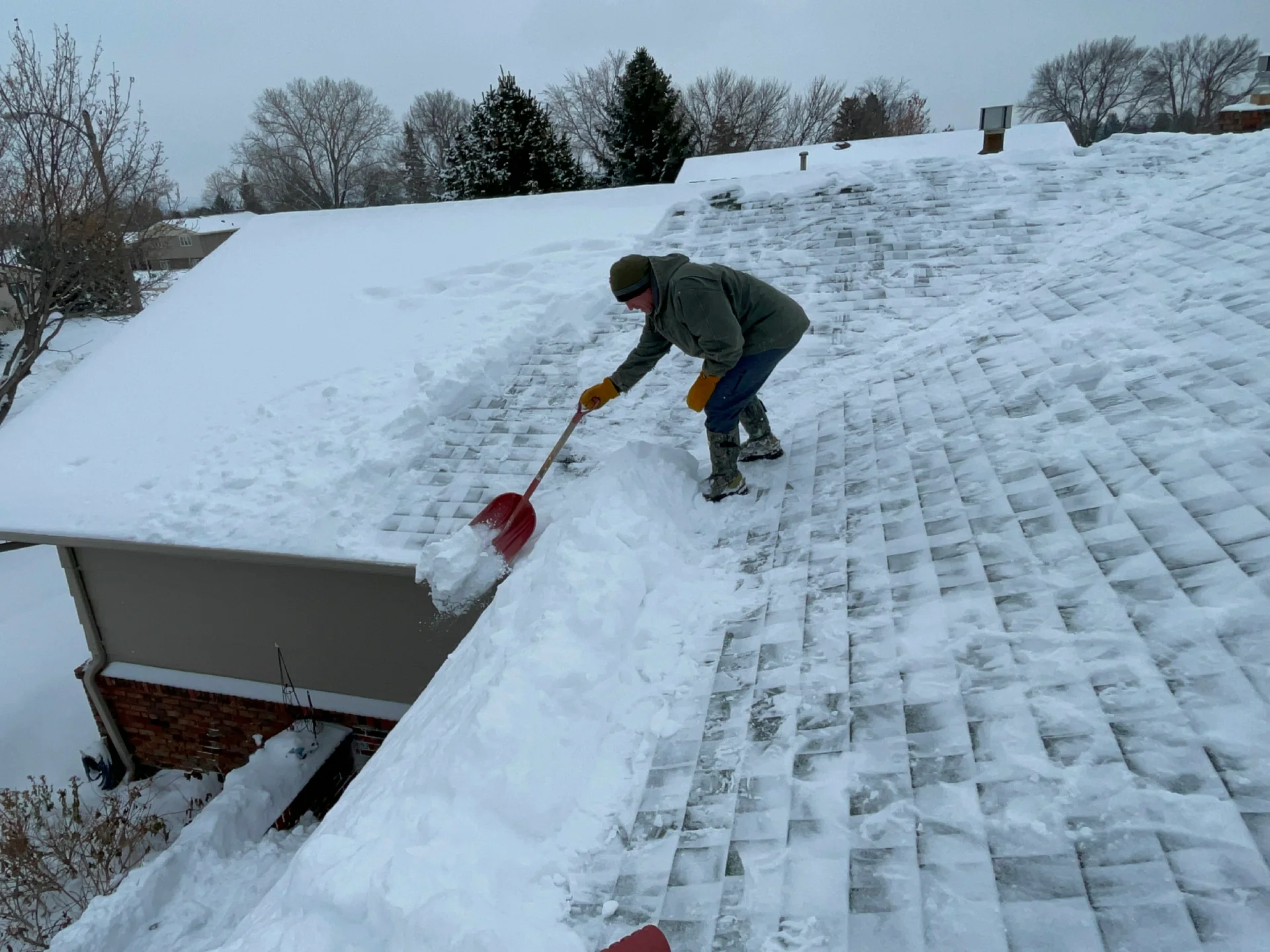 New Hampshire roof snow removal