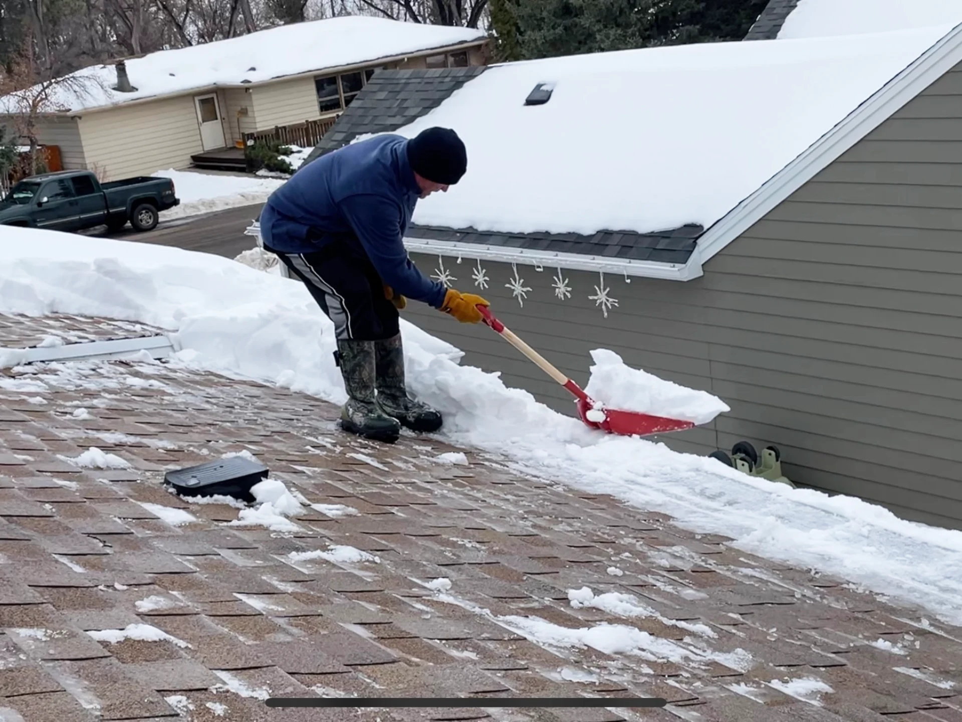 Pennsylvania roof snow removal